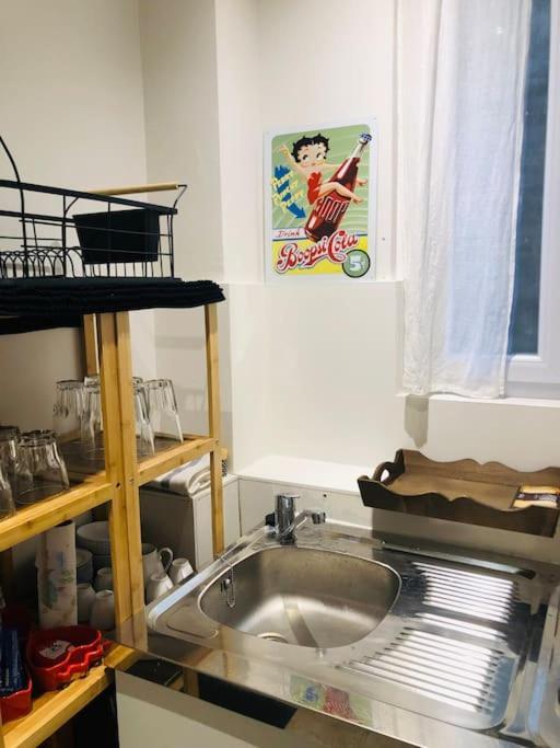 パリHabitation Cassiopeeアパートメント エクステリア 写真